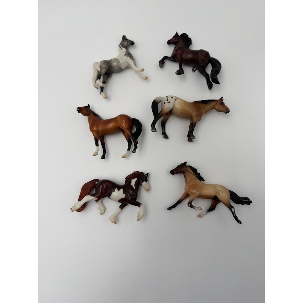 Bundle Lot of 6  Breyer Reeves Horses Toy Ponies